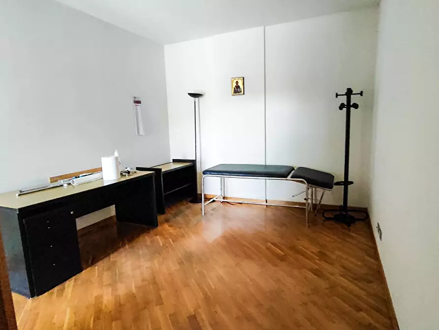 Immagine 22 di Appartamento in vendita  in via delle arti 9 a Pomezia