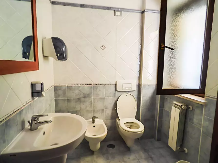 Immagine 24 di Appartamento in vendita  in via delle arti 9 a Pomezia