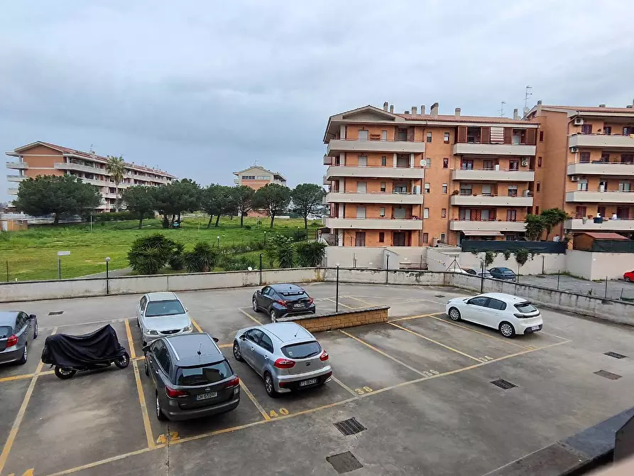 Immagine 18 di Appartamento in vendita  in via delle arti 9 a Pomezia