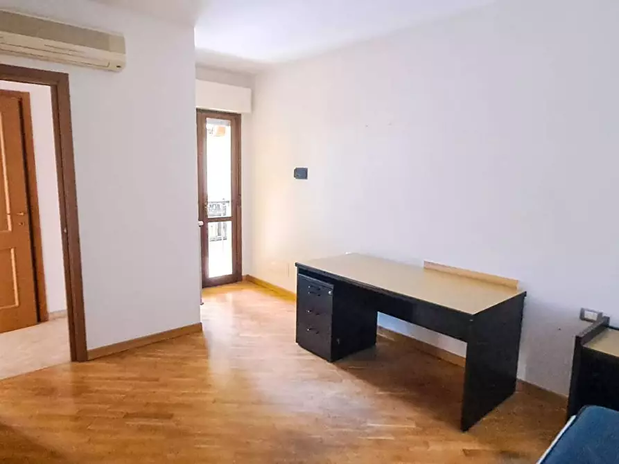 Immagine 20 di Appartamento in vendita  in via delle arti 9 a Pomezia