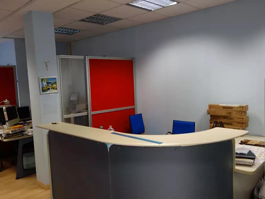 Immagine 1 di Locale commerciale in vendita  a Porto Sant'elpidio