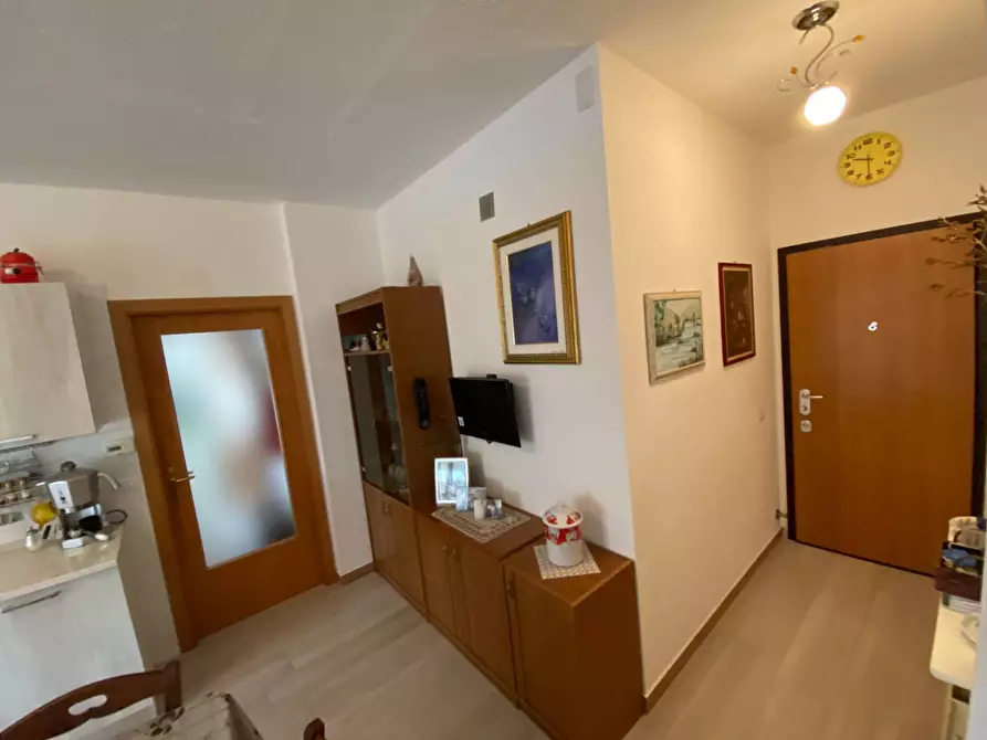 Immagine 4 di Appartamento in vendita  a Fermo