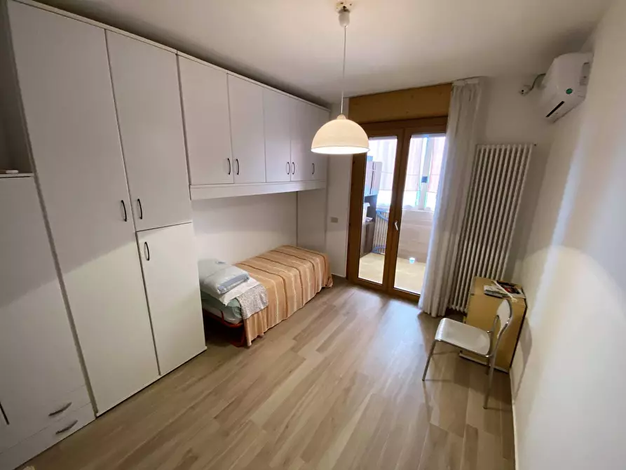 Immagine 10 di Appartamento in vendita  a Fermo