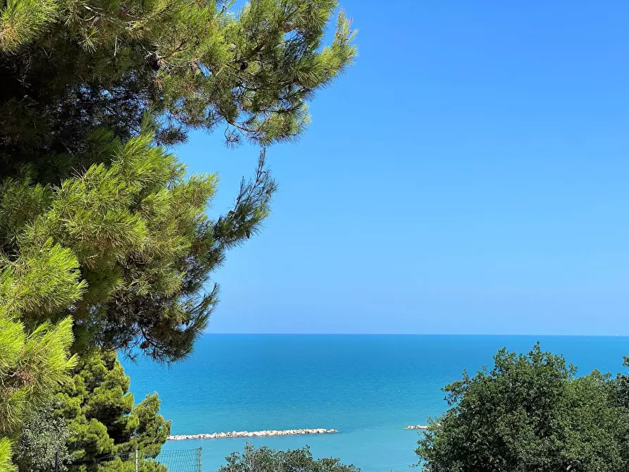 Immagine 22 di Casa indipendente in vendita  a Fermo