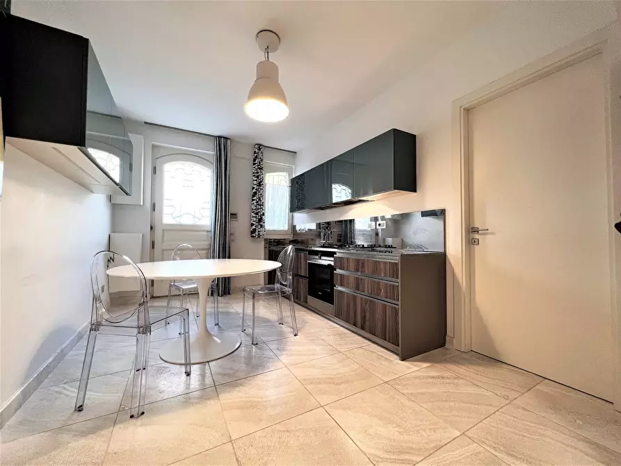 Immagine 7 di Casa indipendente in vendita  a Porto San Giorgio