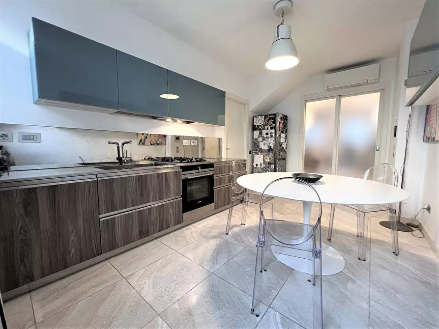 Immagine 5 di Casa indipendente in vendita  a Porto San Giorgio