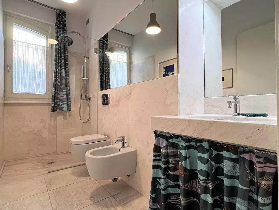 Immagine 18 di Casa indipendente in vendita  a Porto San Giorgio