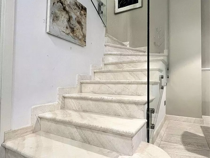 Immagine 9 di Casa indipendente in vendita  a Porto San Giorgio