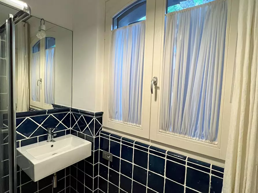 Immagine 19 di Casa indipendente in vendita  a Porto San Giorgio