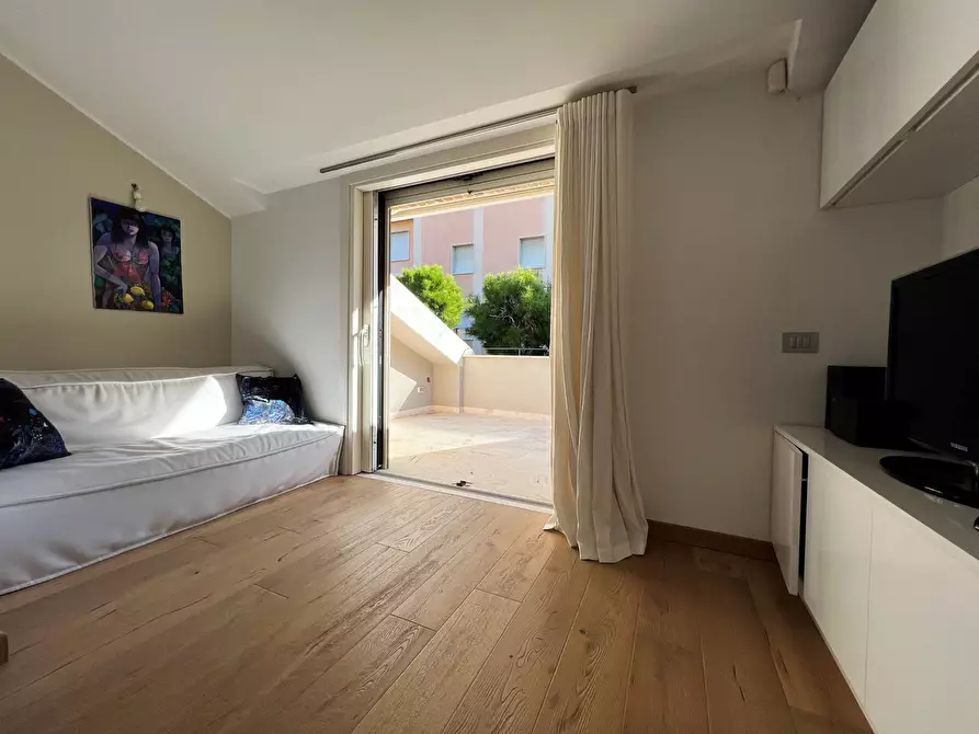 Immagine 29 di Casa indipendente in vendita  a Porto San Giorgio