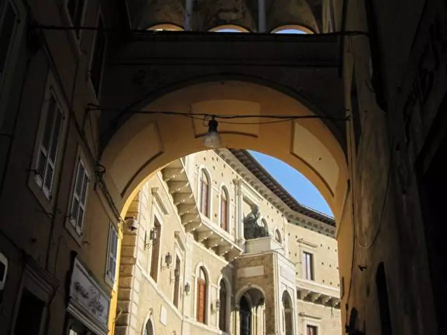 Immagine 17 di Appartamento in vendita  snc a Fermo