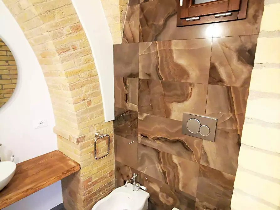 Immagine 14 di Appartamento in vendita  snc a Fermo