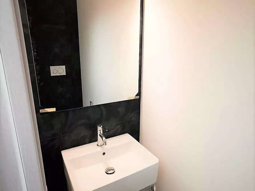 Immagine 8 di Appartamento in vendita  a Fermo