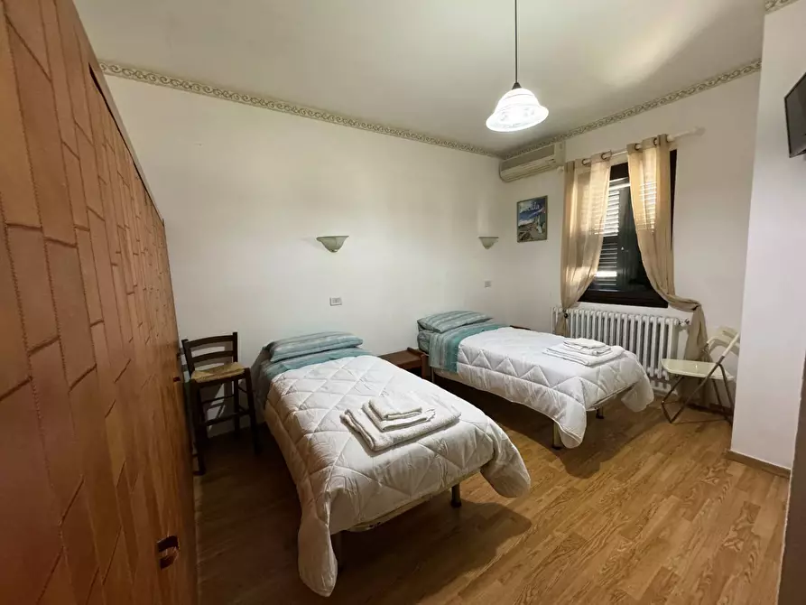 Immagine 22 di Casa indipendente in vendita  a Rapagnano