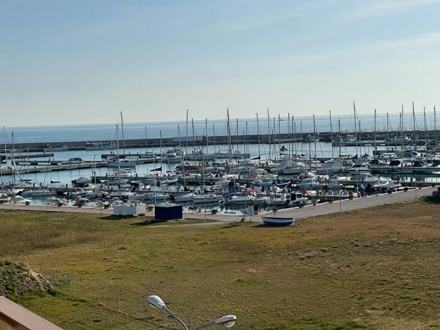 Immagine 14 di Appartamento in vendita  snc a Porto San Giorgio