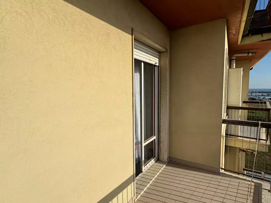 Immagine 13 di Appartamento in vendita  snc a Porto San Giorgio