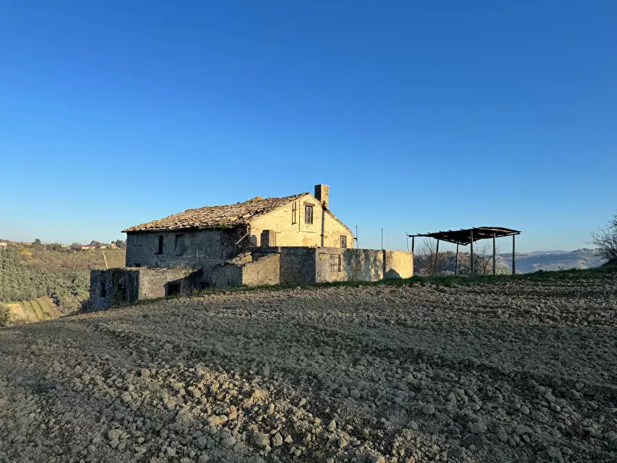 Immagine 1 di Rustico / casale in vendita  a Petritoli