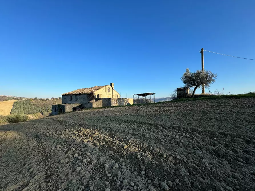 Immagine 1 di Rustico / casale in vendita  a Petritoli