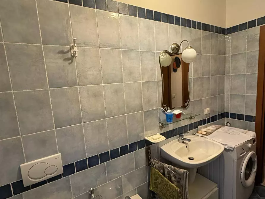 Immagine 10 di Appartamento in vendita  snc a Pedaso