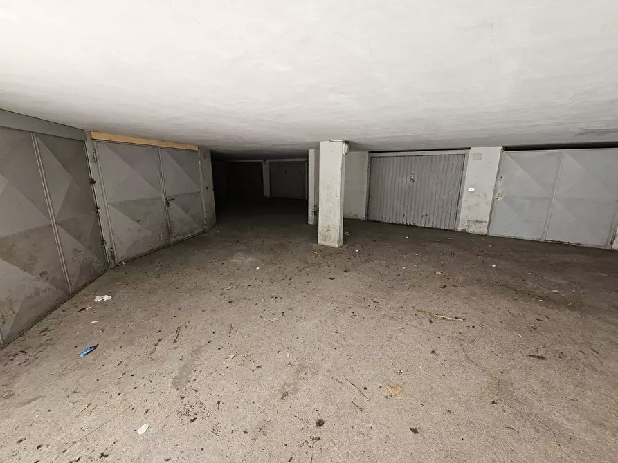 Immagine 5 di Box auto in vendita  snc a Porto San Giorgio