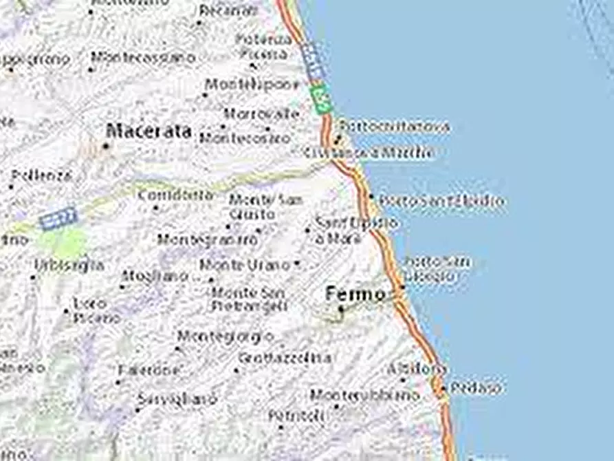 Immagine 9 di Rustico / casale in vendita  snc a Sant'elpidio A Mare