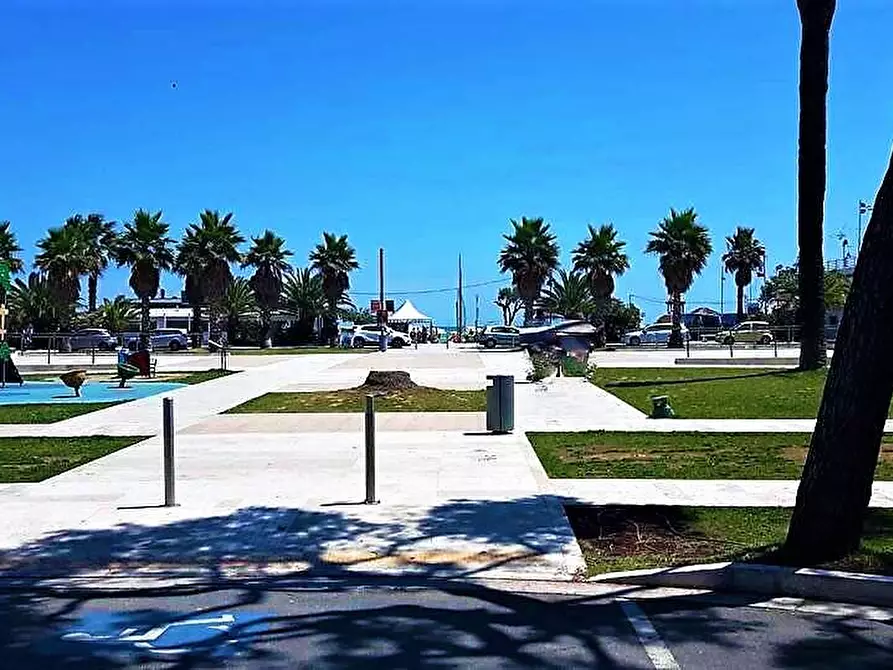 Immagine 15 di Casa indipendente in vendita  snc a Porto San Giorgio