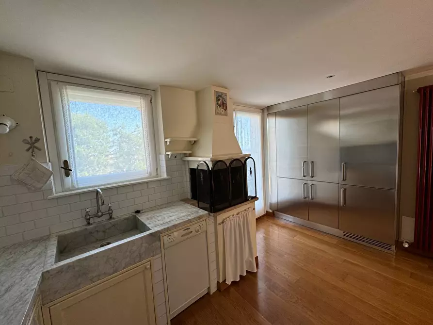 Immagine 5 di Casa indipendente in vendita  snc a Fermo