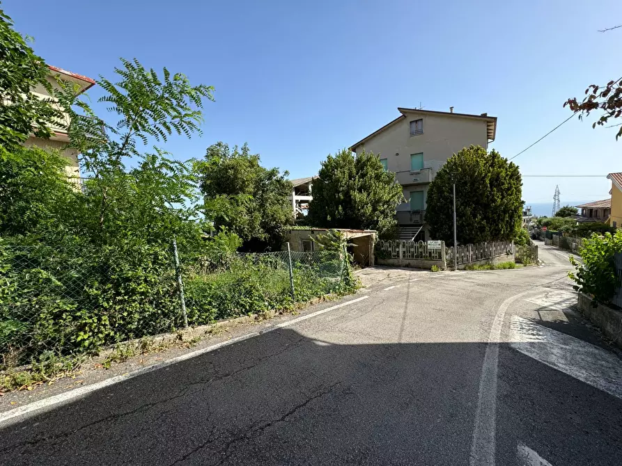 Immagine 1 di Casa indipendente in vendita  snc a Fermo