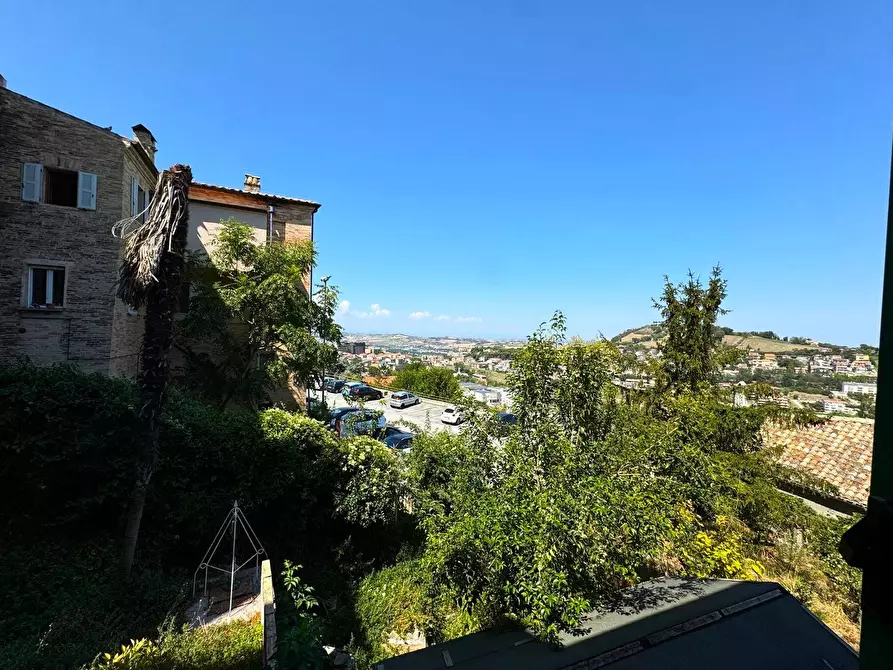 Immagine 10 di Appartamento in vendita  snc a Fermo