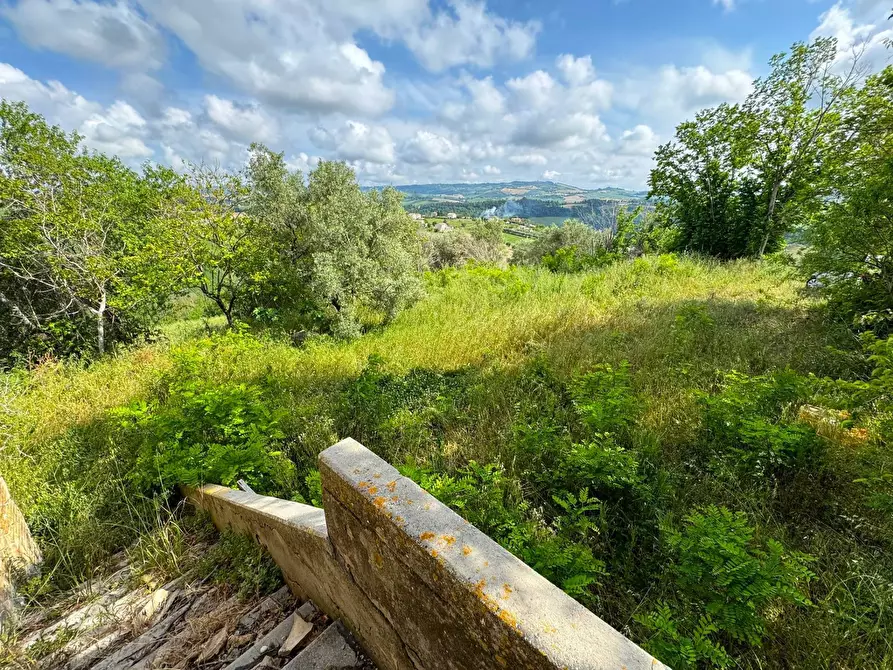 Immagine 1 di Rustico / casale in vendita  a Fermo