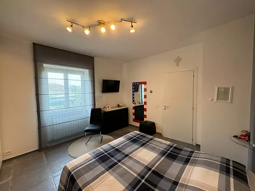 Immagine 10 di Appartamento in vendita  snc a Fermo