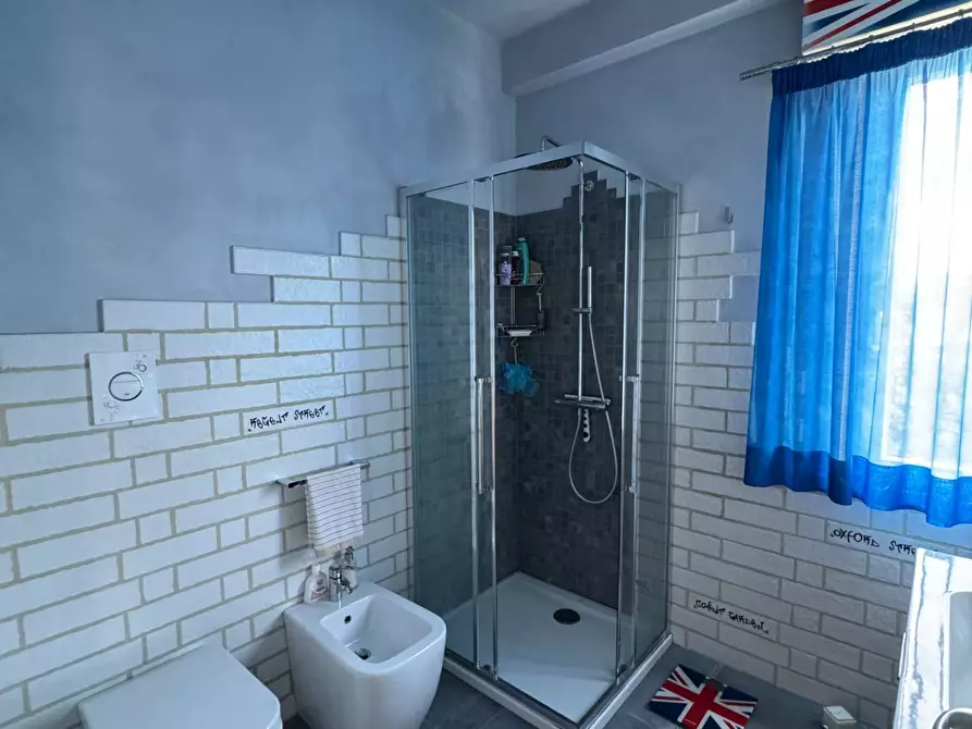 Immagine 13 di Appartamento in vendita  snc a Fermo