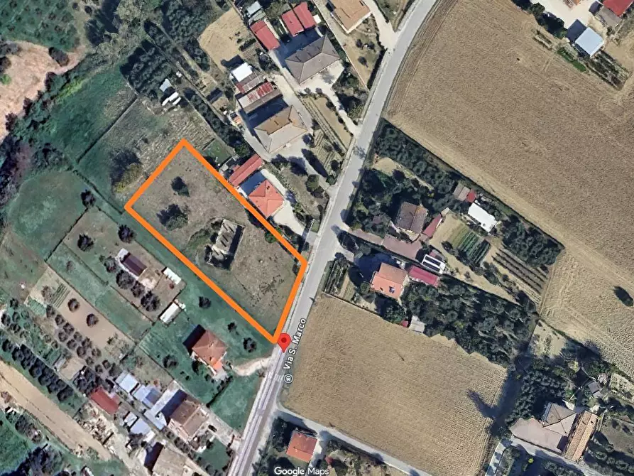 Immagine 1 di Terreno residenziale in vendita  snc a Fermo