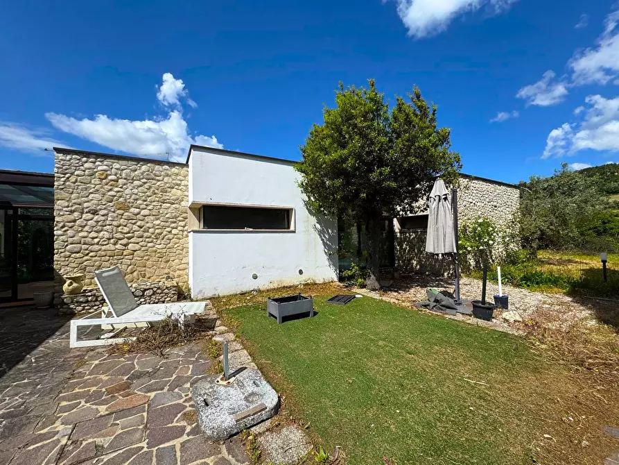 Immagine 2 di Casa indipendente in vendita  a Altidona