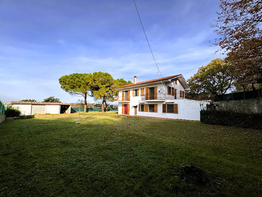 Immagine 3 di Rustico / casale in vendita  a Lapedona