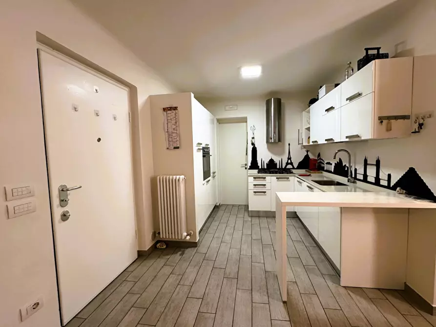 Immagine 5 di Appartamento in vendita  a Porto San Giorgio