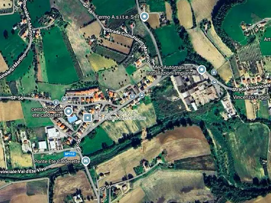 Immagine 2 di Attività commerciale in vendita  a Fermo