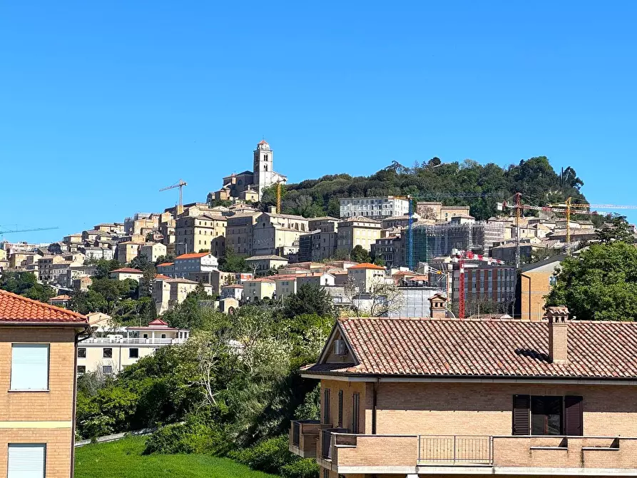Immagine 23 di Appartamento in vendita  snc a Fermo