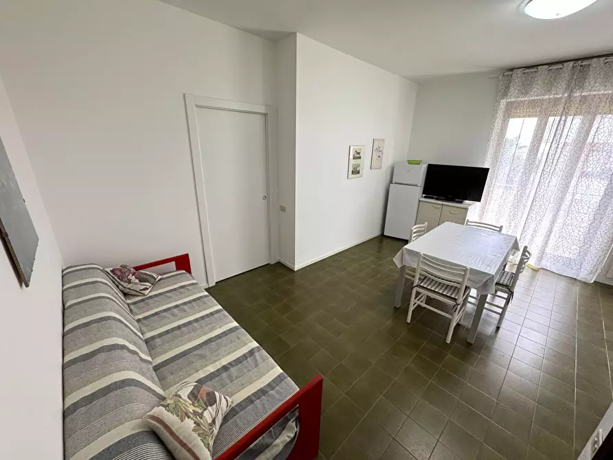 Immagine 6 di Appartamento in vendita  snc a Porto San Giorgio