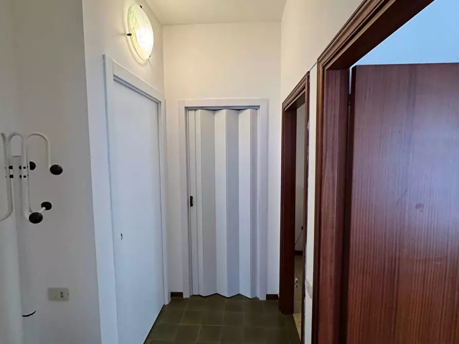 Immagine 16 di Appartamento in vendita  snc a Porto San Giorgio