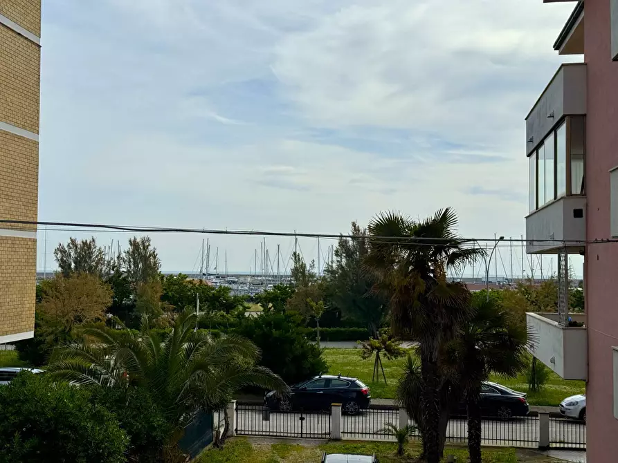 Immagine 21 di Appartamento in vendita  snc a Porto San Giorgio