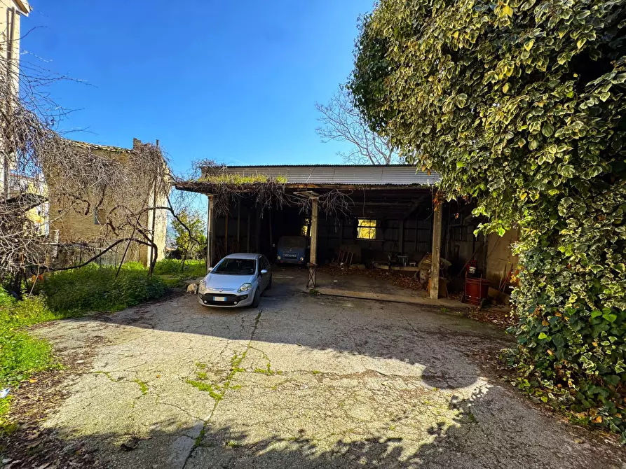Immagine 6 di Casa indipendente in vendita  snc a Fermo