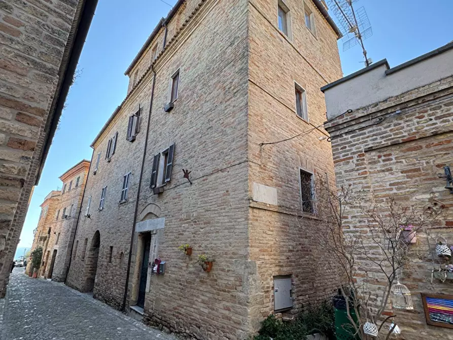 Immagine 2 di Casa indipendente in vendita  a Fermo