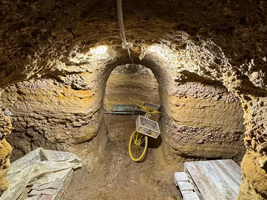 Immagine 11 di Casa indipendente in vendita  a Fermo