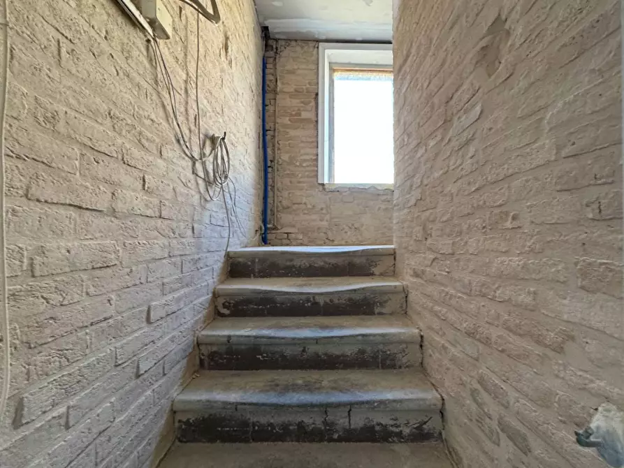 Immagine 13 di Casa indipendente in vendita  a Fermo