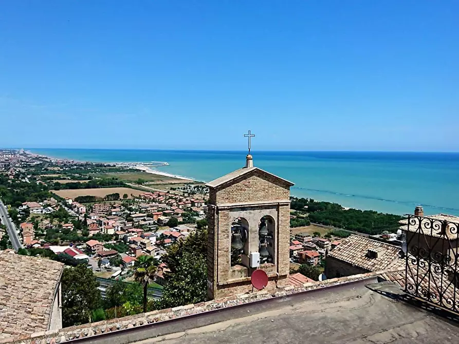 Immagine 19 di Casa indipendente in vendita  a Fermo