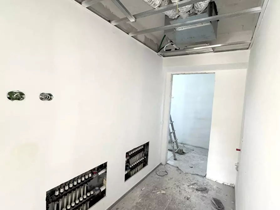 Immagine 5 di Casa indipendente in vendita  snc a Fermo