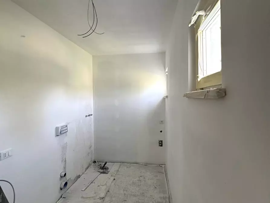 Immagine 8 di Casa indipendente in vendita  snc a Fermo