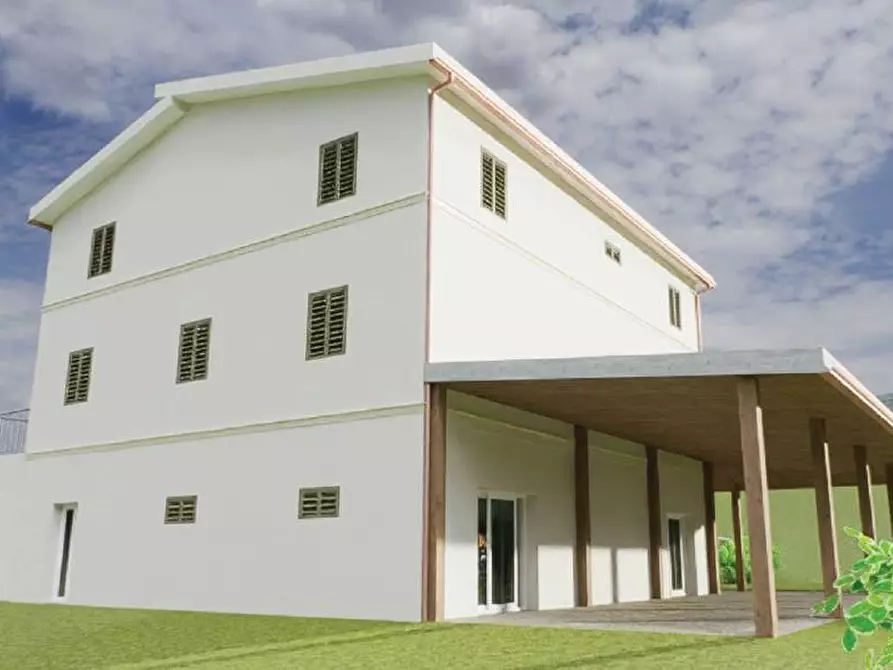 Immagine 12 di Casa indipendente in vendita  snc a Fermo