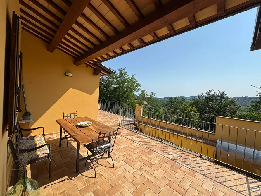 Immagine 8 di Villa in vendita  28 a Amandola